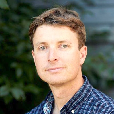 David Bradley - Miembro del Comité Directivo